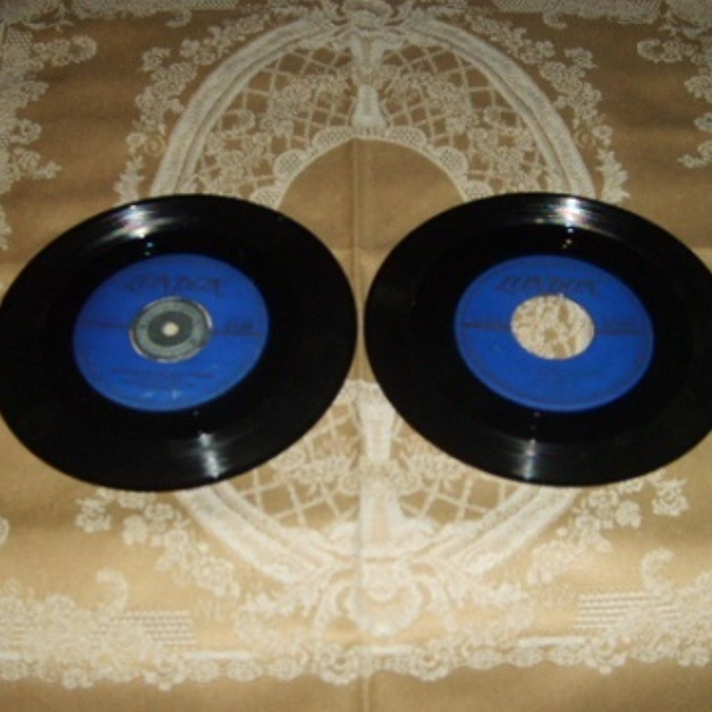 2 Records 45s Montavani & David Whitfield Vintage